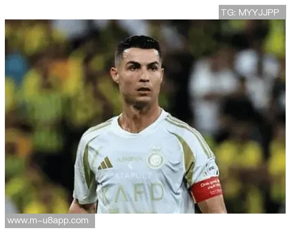 拜亚盛赞C罗精神力量其不断提升自我能力值得每个人学习